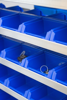 Lagerschrank Schlüssel Nahaufnahme 1